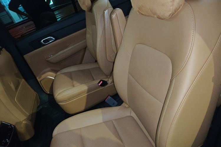 Used Li Auto ONE 2021 Extended-Range 6-Seater Version Left Rear Seat