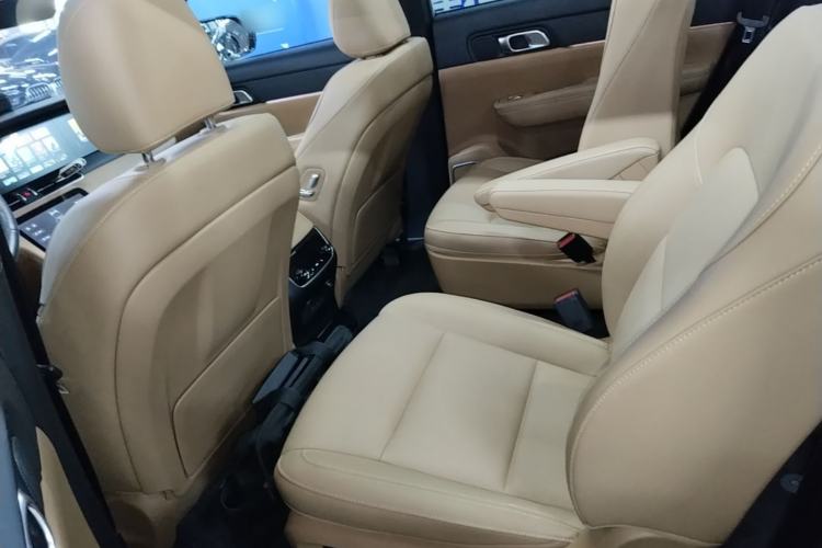 Used Li Auto ONE 2021 Extended-Range 6-Seater Version Left Rear Seat