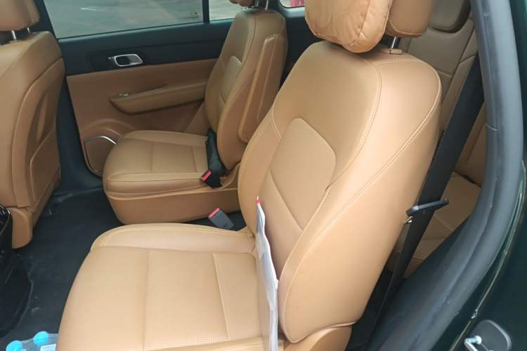 Used Li Auto ONE 2021 Extended-Range 6-Seater Version Left Rear Seat