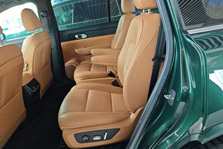 Used Li Auto ONE 2021 Extended-Range 6-Seater Version Left Rear Seat
