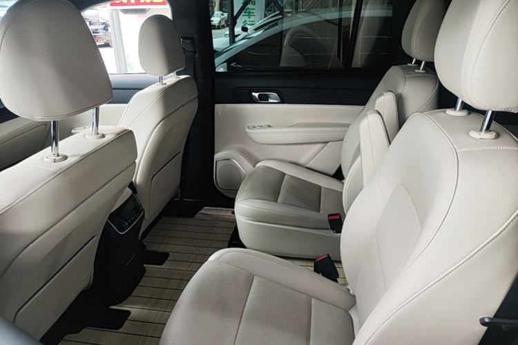 Used Li Auto ONE 2021 Extended-Range 6-Seater Version Left Rear Seat