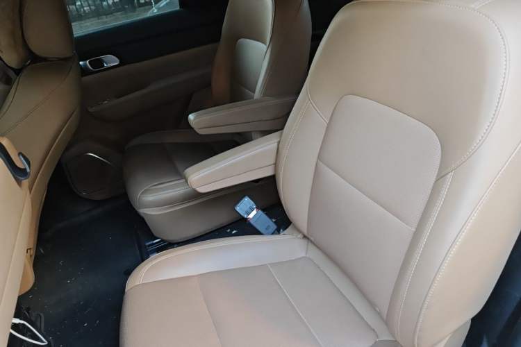 Used Li Auto ONE 2021 Extended-Range 6-Seater Version Left Rear Seat