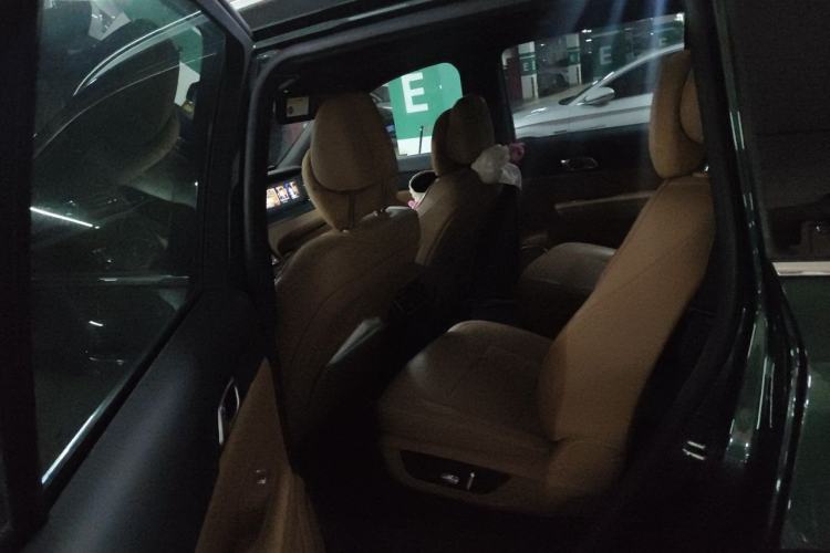 Used Li Auto ONE 2021 Extended-Range 6-Seater Version Left Rear Seat