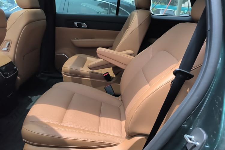 Used Li Auto ONE 2021 Extended-Range 6-Seater Version Left Rear Seat