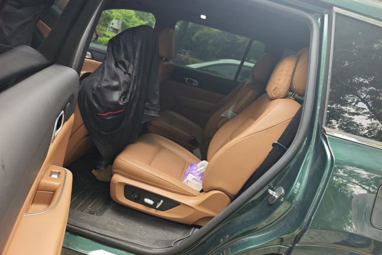 Used Li Auto ONE 2021 Extended-Range 6-Seater Version Left Rear Seat