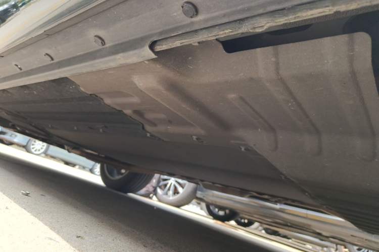 Used Li Auto ONE 2021 Extended-Range 6-Seater Version Left Side Sill