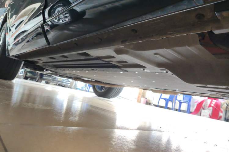 Used Li Auto ONE 2021 Extended-Range 6-Seater Version Left Side Sill