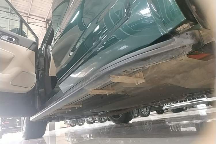 Used Li Auto ONE 2021 Extended-Range 6-Seater Version Left Side Sill