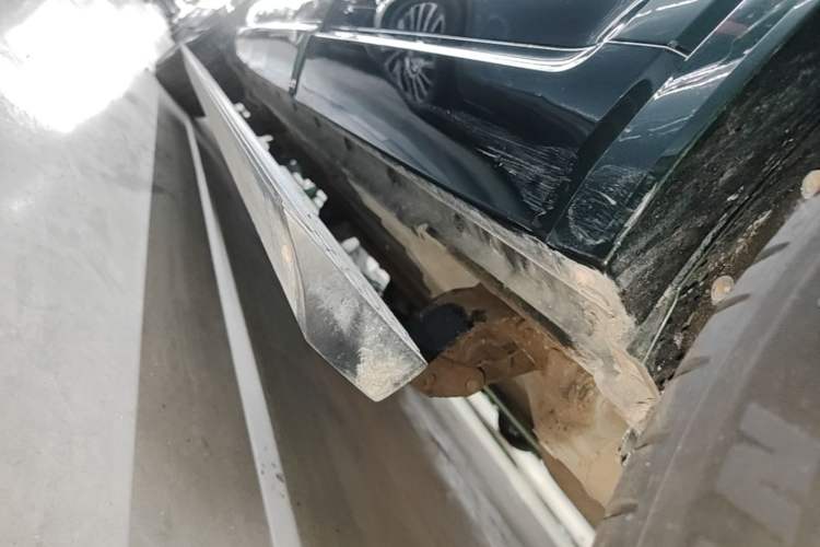 Used Li Auto ONE 2021 Extended-Range 6-Seater Version Left Side Sill