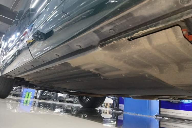 Used Li Auto ONE 2021 Extended-Range 6-Seater Version Left Side Sill