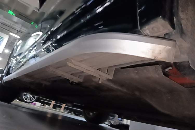 Used Li Auto ONE 2021 Extended-Range 6-Seater Version Left Side Sill