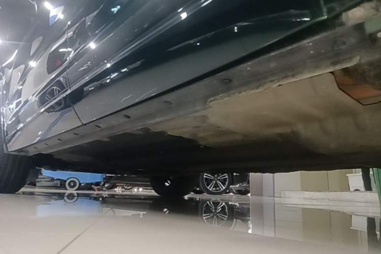 Used Li Auto ONE 2021 Extended-Range 6-Seater Version Left Side Sill