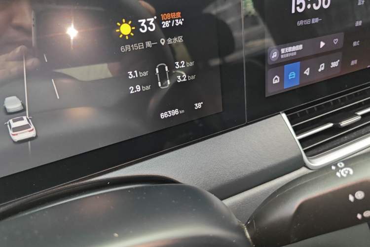 Used Li Auto ONE 2021 Extended-Range 6-Seater Version Odometer Close Up
