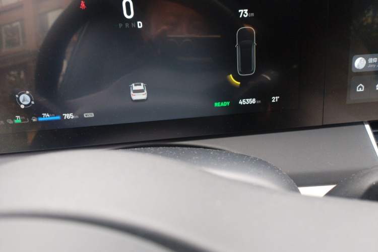 Used Li Auto ONE 2021 Extended-Range 6-Seater Version Odometer Close Up
