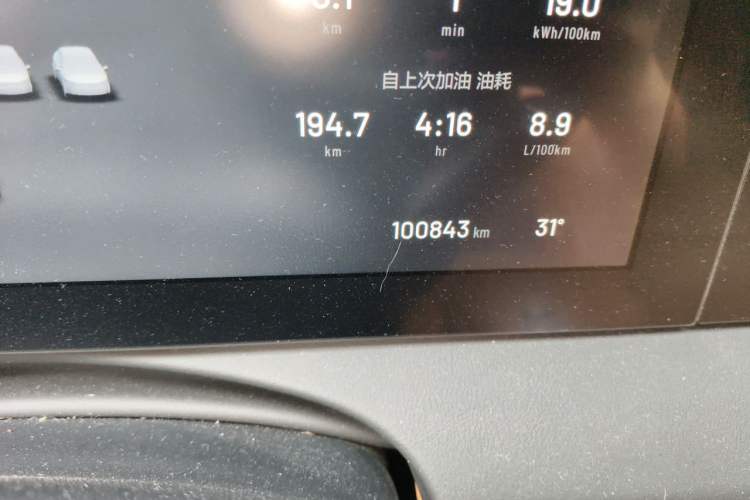Used Li Auto ONE 2021 Extended-Range 6-Seater Version Odometer Close Up