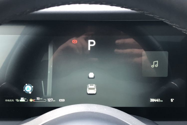 Used Li Auto ONE 2021 Extended-Range 6-Seater Version Odometer Close Up