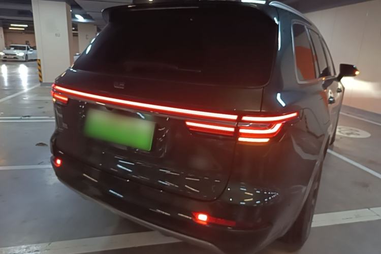 Used Li Auto ONE 2021 Extended-Range 6-Seater Version Rear Right 45 Deg