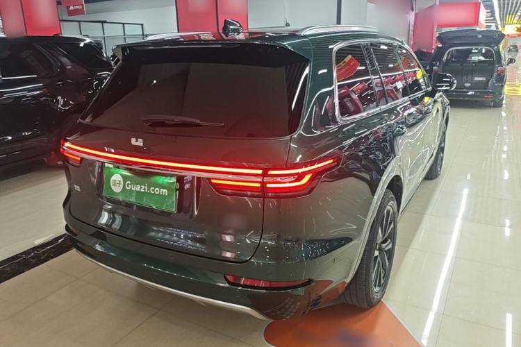 Used Li Auto ONE 2021 Extended-Range 6-Seater Version Rear Right 45 Deg