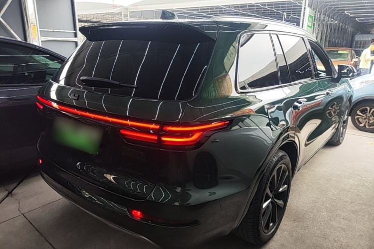 Used Li Auto ONE 2021 Extended-Range 6-Seater Version Rear Right 45 Deg