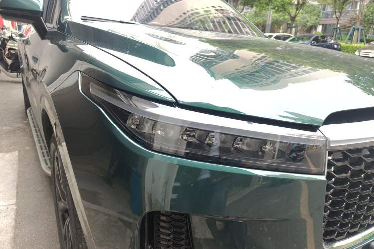 Used Li Auto ONE 2021 Extended-Range 6-Seater Version Right Front Headlight