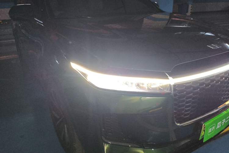 Used Li Auto ONE 2021 Extended-Range 6-Seater Version Right Front Headlight