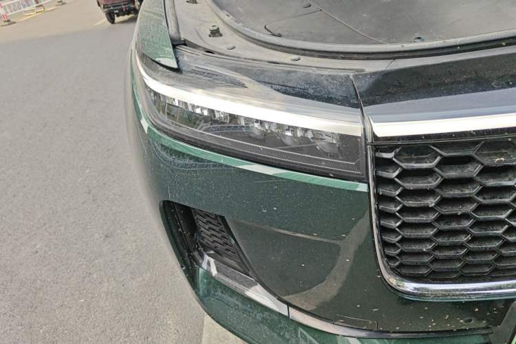 Used Li Auto ONE 2021 Extended-Range 6-Seater Version Right Front Headlight