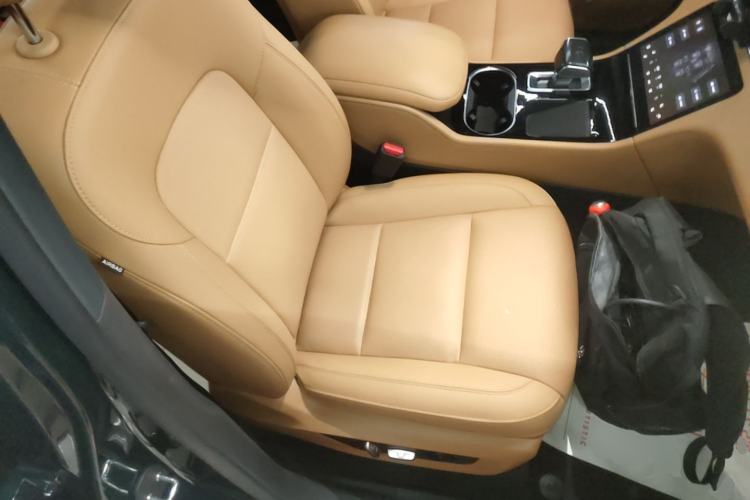 Used Li Auto ONE 2021 Extended-Range 6-Seater Version Right Front Seat