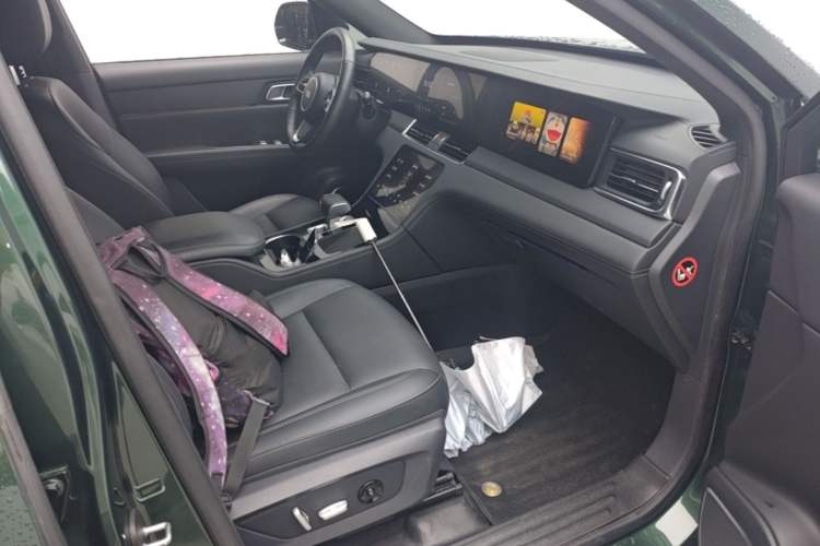 Used Li Auto ONE 2021 Extended-Range 6-Seater Version Right Front Seat