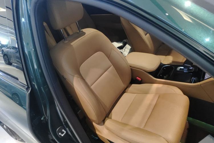 Used Li Auto ONE 2021 Extended-Range 6-Seater Version Right Front Seat