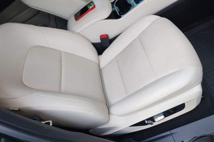 Used Li Auto ONE 2021 Extended-Range 6-Seater Version Right Front Seat