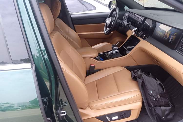 Used Li Auto ONE 2021 Extended-Range 6-Seater Version Right Front Seat