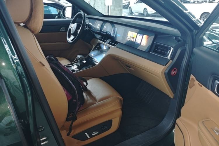 Used Li Auto ONE 2021 Extended-Range 6-Seater Version Right Front Seat