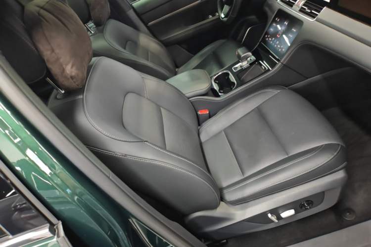 Used Li Auto ONE 2021 Extended-Range 6-Seater Version Right Front Seat