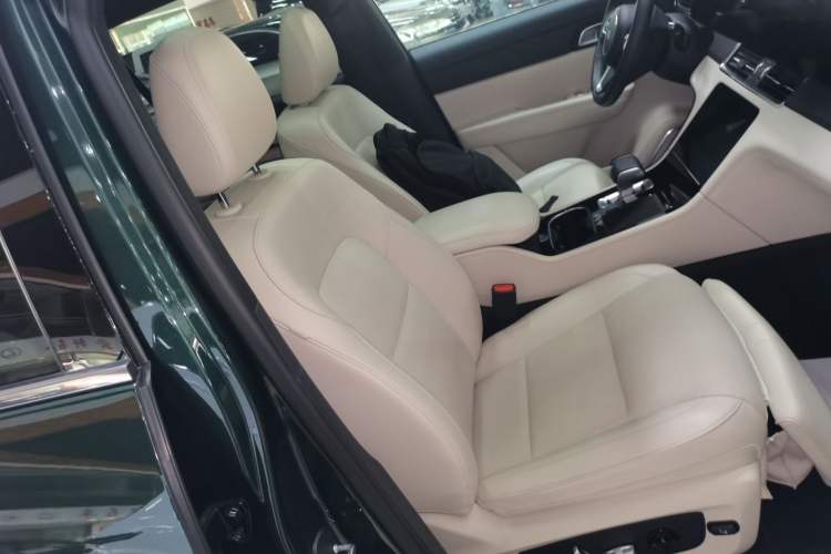 Used Li Auto ONE 2021 Extended-Range 6-Seater Version Right Front Seat
