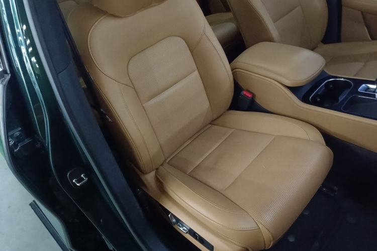 Used Li Auto ONE 2021 Extended-Range 6-Seater Version Right Front Seat