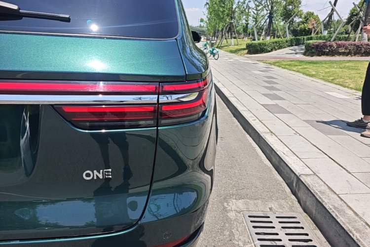 Used Li Auto ONE 2021 Extended-Range 6-Seater Version Right Rear Taillight