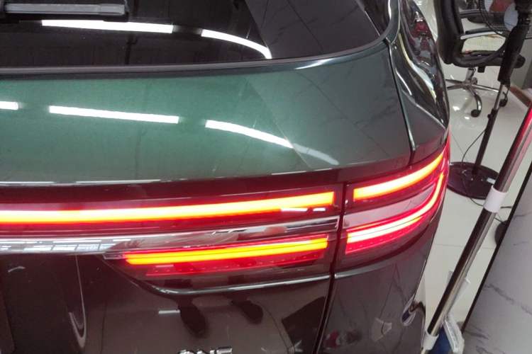 Used Li Auto ONE 2021 Extended-Range 6-Seater Version Right Rear Taillight