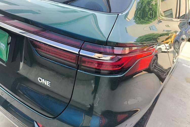 Used Li Auto ONE 2021 Extended-Range 6-Seater Version Right Rear Taillight