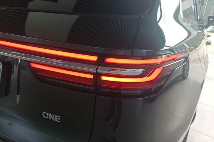 Used Li Auto ONE 2021 Extended-Range 6-Seater Version Right Rear Taillight
