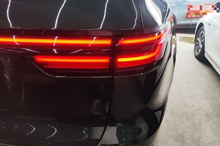 Used Li Auto ONE 2021 Extended-Range 6-Seater Version Right Rear Taillight