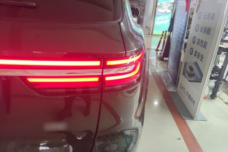 Used Li Auto ONE 2021 Extended-Range 6-Seater Version Right Rear Taillight