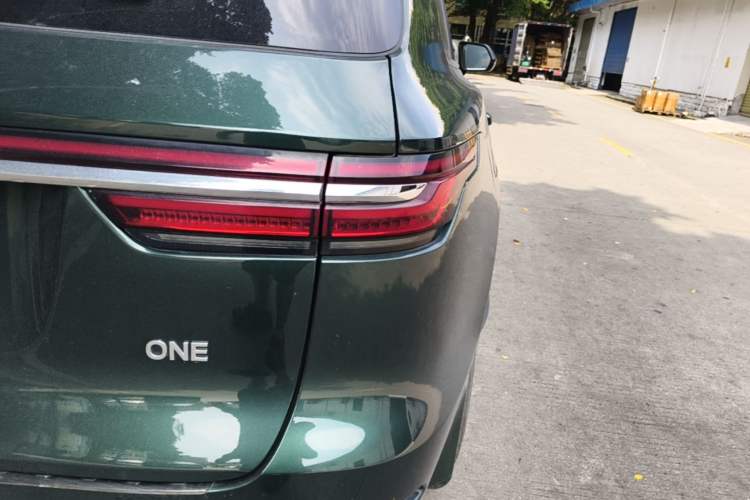 Used Li Auto ONE 2021 Extended-Range 6-Seater Version Right Rear Taillight