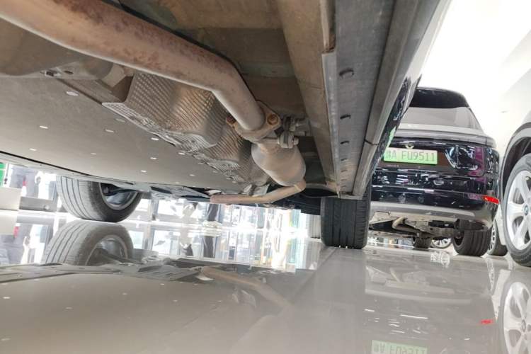 Used Li Auto ONE 2021 Extended-Range 6-Seater Version Right Side Sill