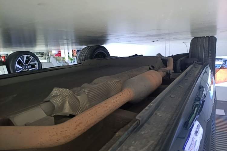 Used Li Auto ONE 2021 Extended-Range 6-Seater Version Right Side Sill