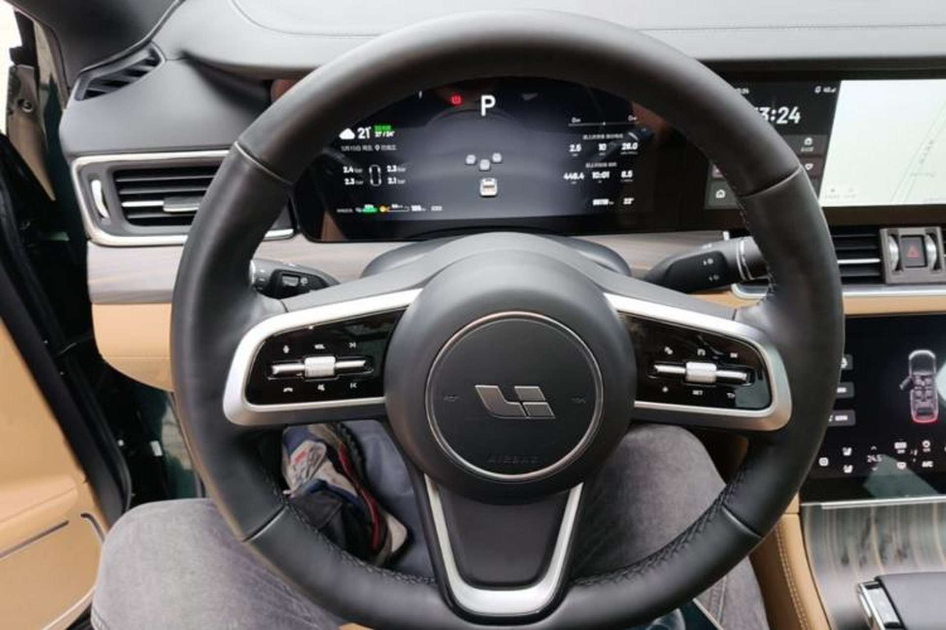 Used Li Auto ONE 2021 Extended-Range 6-Seater Version Steering Wheel