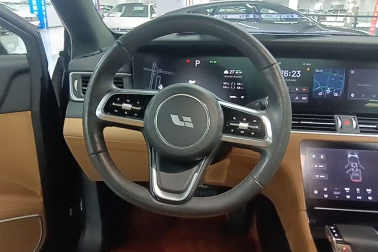 Used Li Auto ONE 2021 Extended-Range 6-Seater Version Steering Wheel