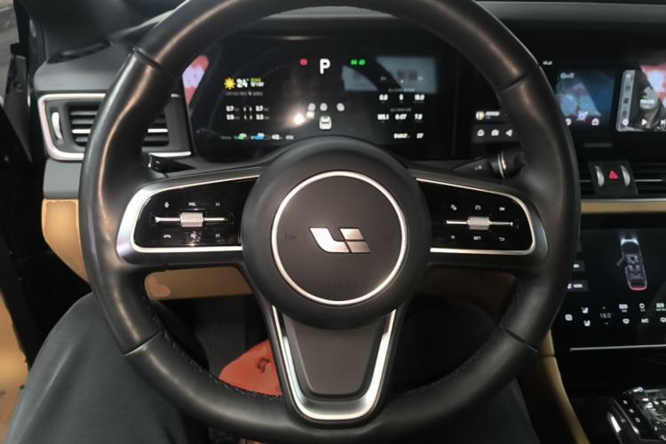 Used Li Auto ONE 2021 Extended-Range 6-Seater Version Steering Wheel