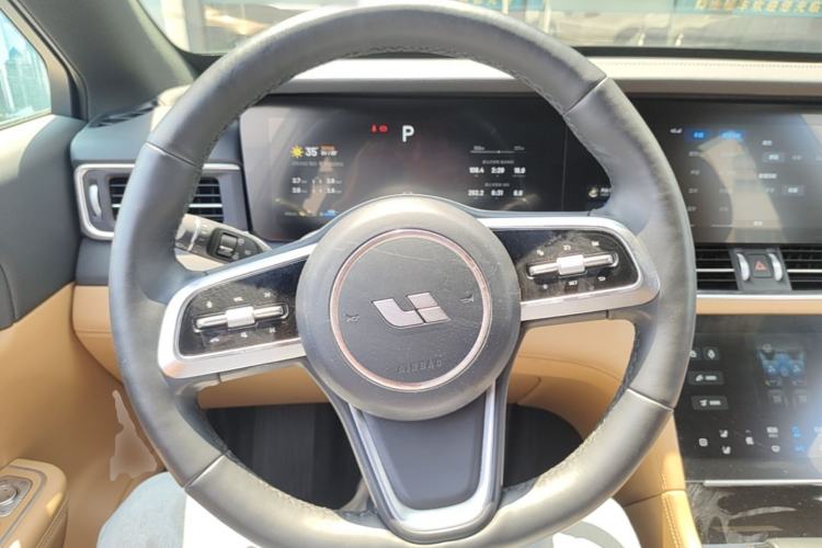 Used Li Auto ONE 2021 Extended-Range 6-Seater Version Steering Wheel