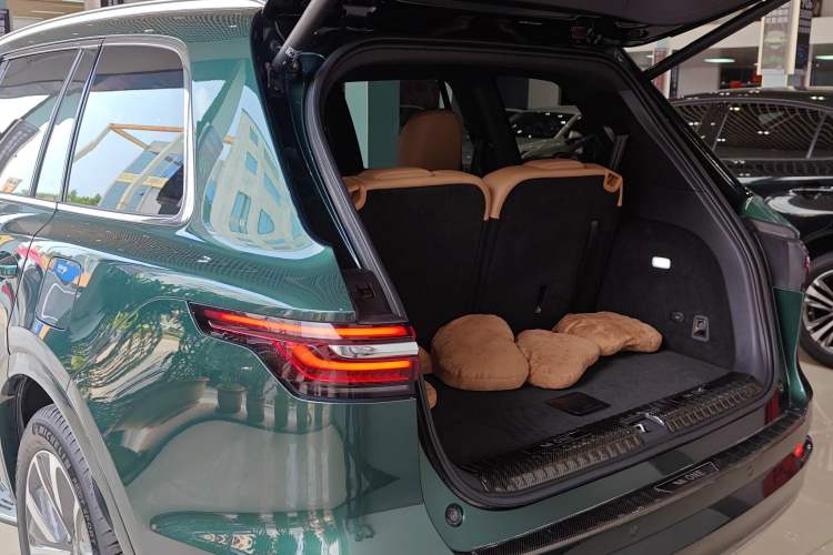 Used Li Auto ONE 2021 Extended-Range 6-Seater Version Trunk