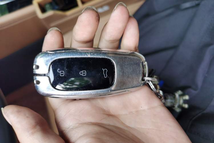 Used Li Auto ONE 2021 Extended-Range 6-Seater Version Vehicle Key